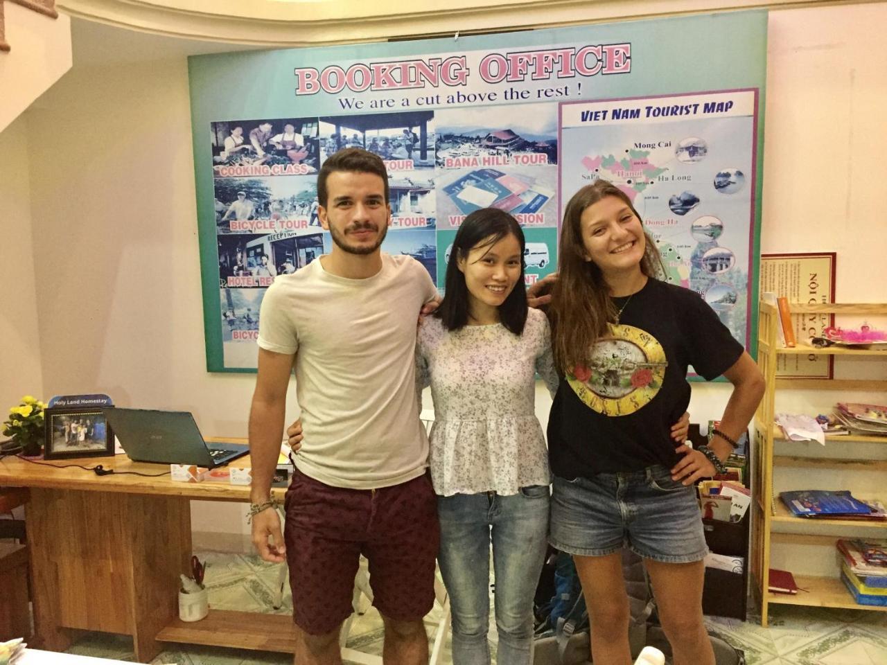 Holy Land Homestay ホイアン エクステリア 写真