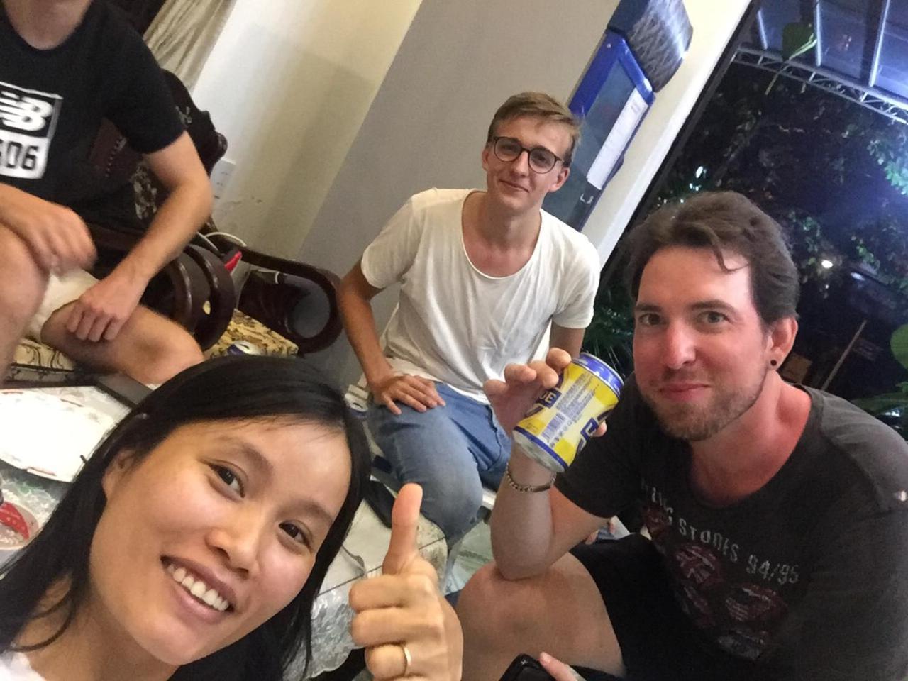 Holy Land Homestay ホイアン エクステリア 写真