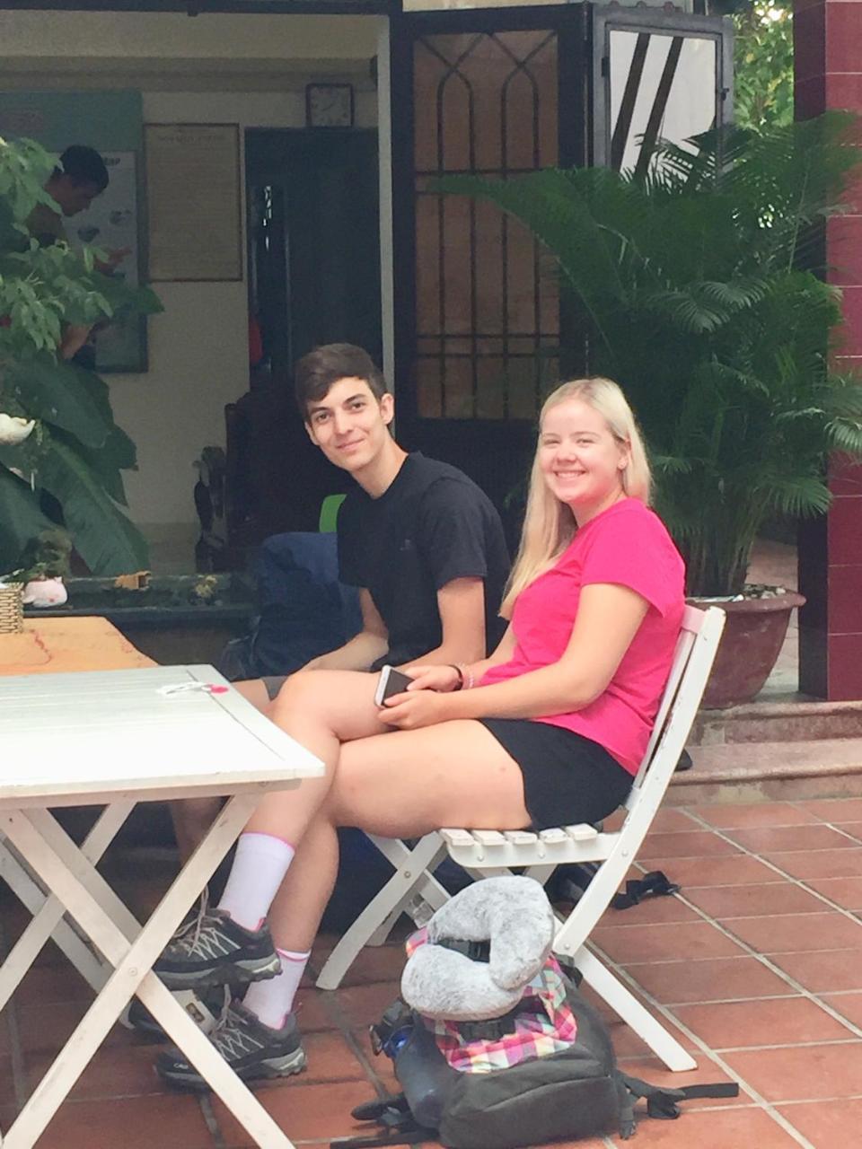 Holy Land Homestay ホイアン エクステリア 写真