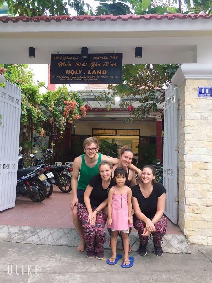 Holy Land Homestay ホイアン エクステリア 写真