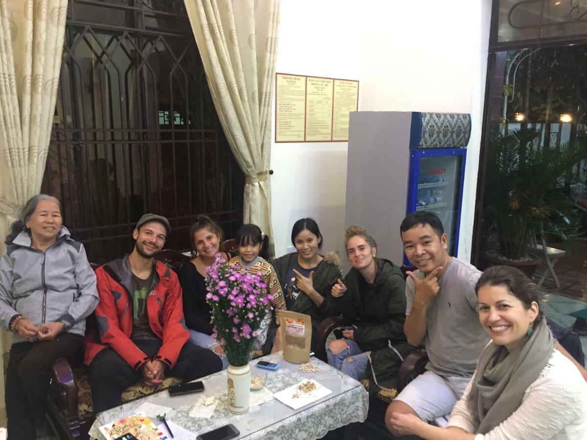 Holy Land Homestay ホイアン エクステリア 写真